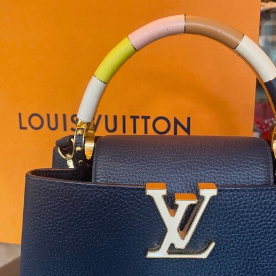 Navy leather Capucines Bag